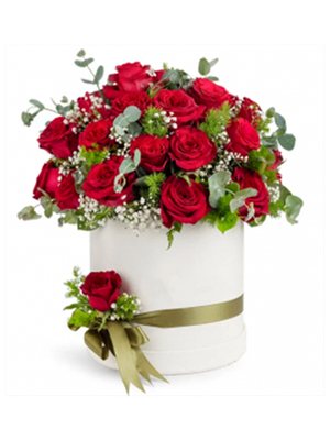 Kutuda Kırmızı Güller 1