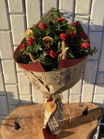 Kokina buketi Gazete kâğıdında