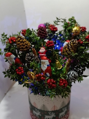 Yeni Yıl Temalı Kutuda Ledli Kokinalar