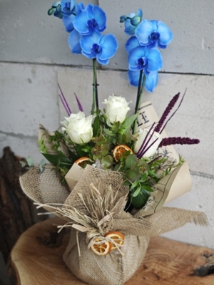 Çift Dal Mor Orkide ve Beyaz Gül 